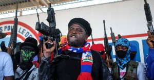 Kenya liderliğindeki güç konuşlanmaya hazırlanırken Haiti'nin çeteleri güçleniyor
