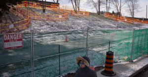 Kanada, Bir Ada Vahası Olan Ontario Place'in Geleceğini Tartışıyor