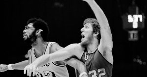 NBA Onur Listesi Üyesi ve Yayın Yıldızı Bill Walton, 71 Yaşında Öldü