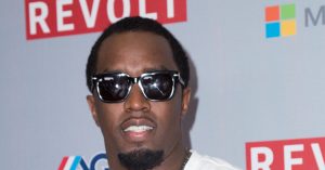 Sean Combs Kurduğu Medya Şirketi Revolt'taki Hisselerini Satıyor