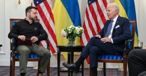 Biden Fransa'da Zelensky ile Görüştü