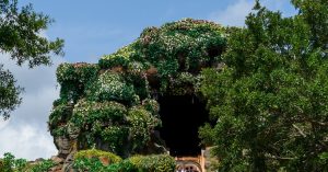 Disney'in Splash Mountain Seti Prenses Tiana Temasıyla Yeniden Açılacak
