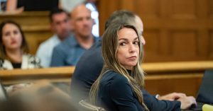 Karen Read Cinayeti Davasındaki Hakim, Jürideki Çıkmazdan Sonra Yargılamanın Yanlış Olduğunu Açıkladı